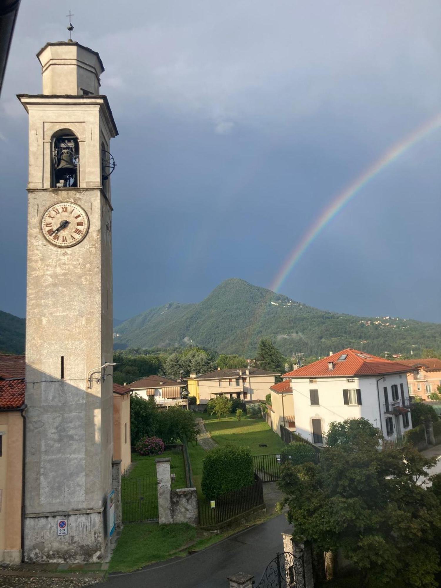 Tra Monti E Lago Verbania Zewnętrze zdjęcie